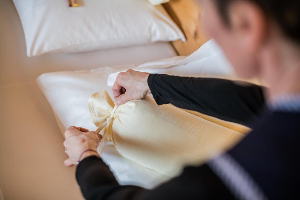 Alpenwellnesshotel St. Veit Sexten Eksteriør bilde